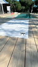 Carregar imagem no visualizador da galeria, Toalha Praia Beige/Preto Mosquito

