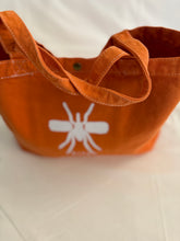 Carregar imagem no visualizador da galeria, Mini Beach Bag Mosquito Orange
