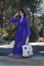 Carregar imagem no visualizador da galeria, Kimono Bite Liso Roxo atilho Alfazema
