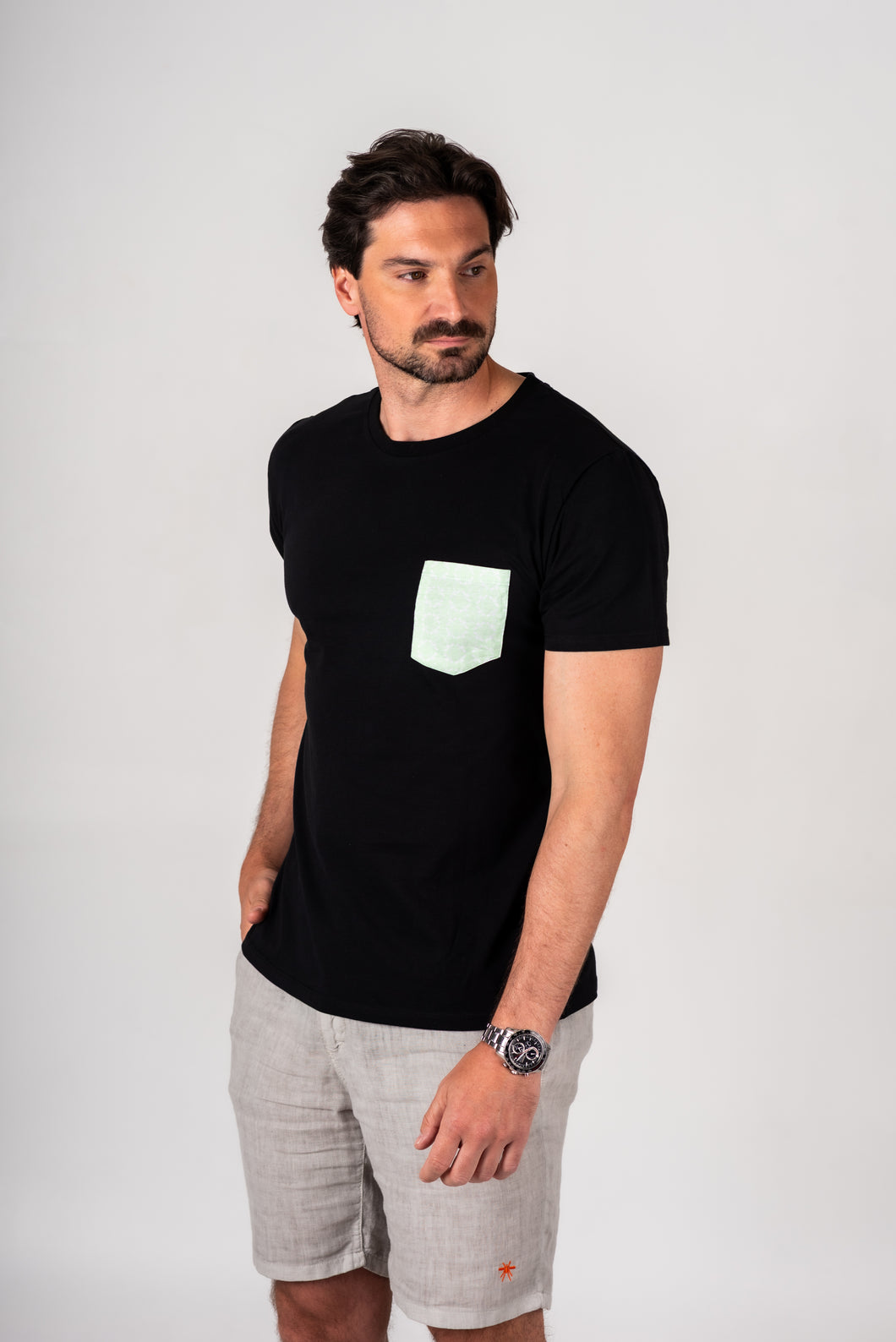 T Shirt Black pocket Mini Mosquito Menta