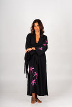 Carregar imagem no visualizador da galeria, Kimono Preto Excl Mini Mosquito Rosa
