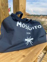 Carregar imagem no visualizador da galeria, Saco de Praia XL Navy Mosquito
