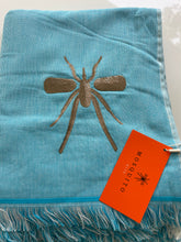 Carregar imagem no visualizador da galeria, Toalha Praia Turquesa/Gold Mosquito
