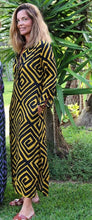 Carregar imagem no visualizador da galeria, Túnica Alma Greek Black &amp; Yellow
