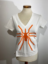 Carregar imagem no visualizador da galeria, T-Shirt White &amp; Orange

