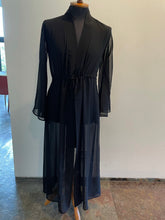 Carregar imagem no visualizador da galeria, Kimono Bite Liso Preto atilho Preto
