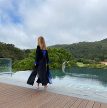 Carregar imagem no visualizador da galeria, Kimono preto Exclusivo com debrum Azulão
